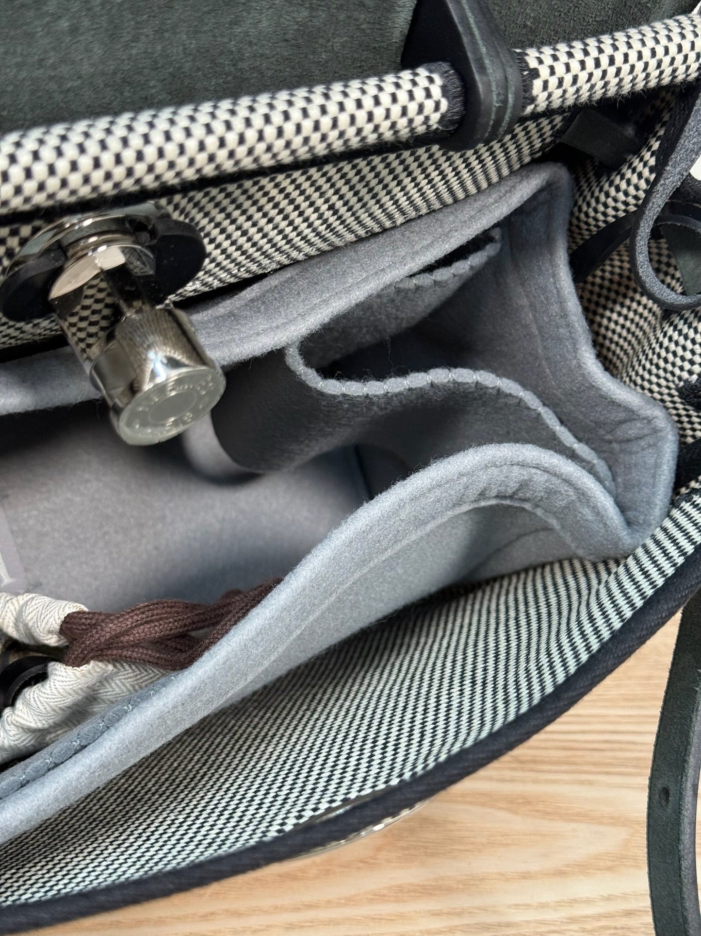 Hermès  Herbag 31 Vache Hunter Toile Quadrille Viking Black White Full Set