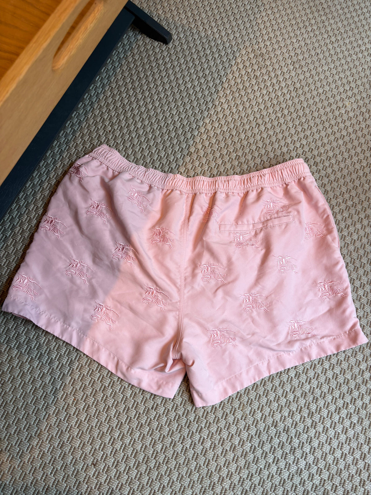 Burberry Pink Embroidered Equestrian Knight Swim Shorts – XL
