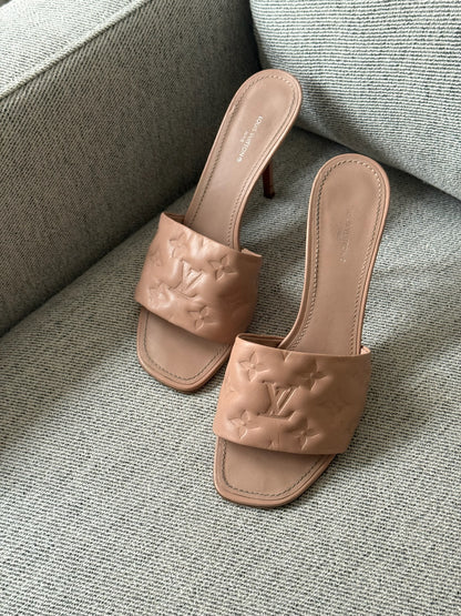 Louis Vuitton Dusty Pink Revival Mogogram Heels - UK 7