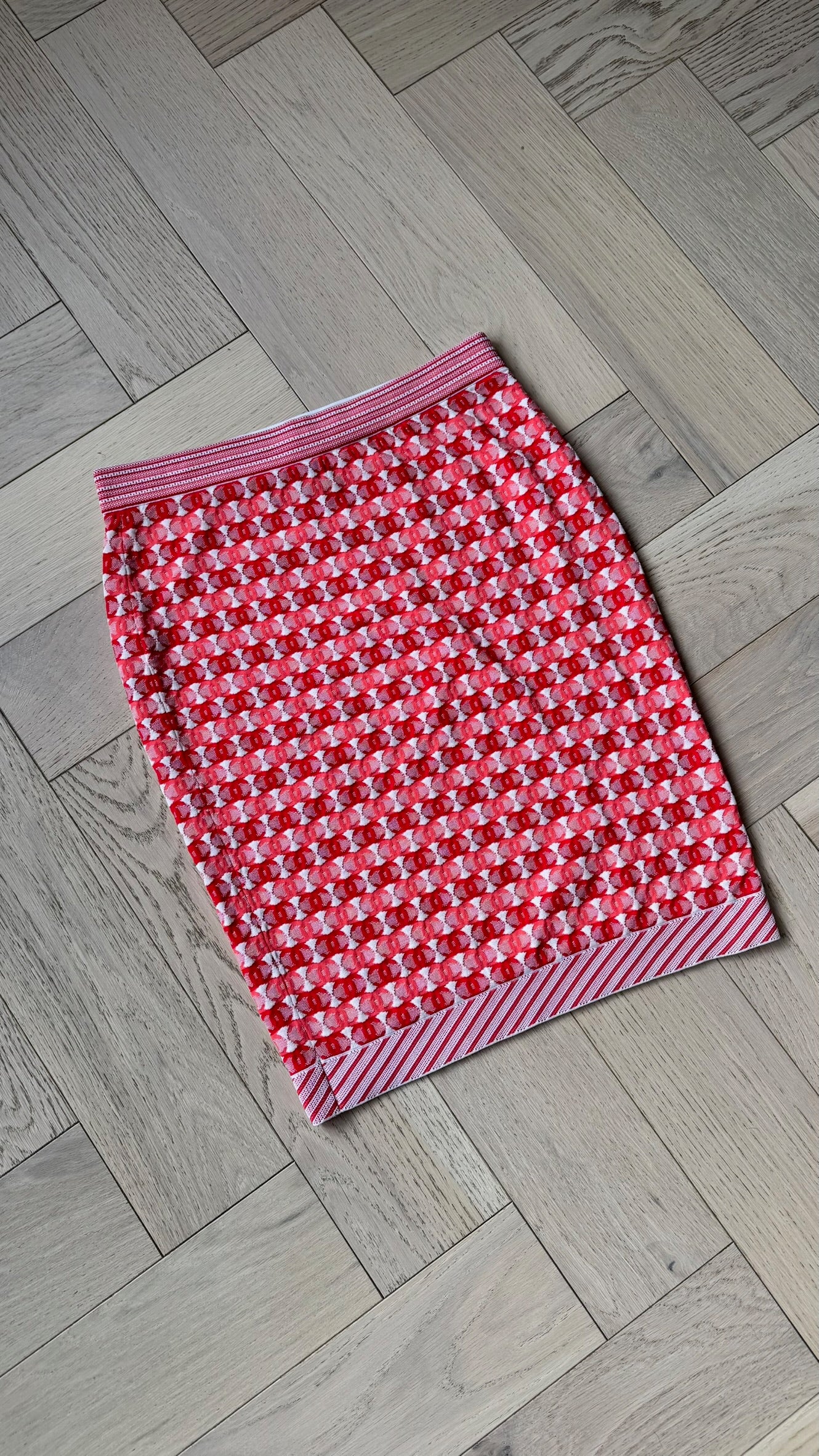 Chanel CC Logo Red Jacquard Skirt - New In Tags FR40 S/M