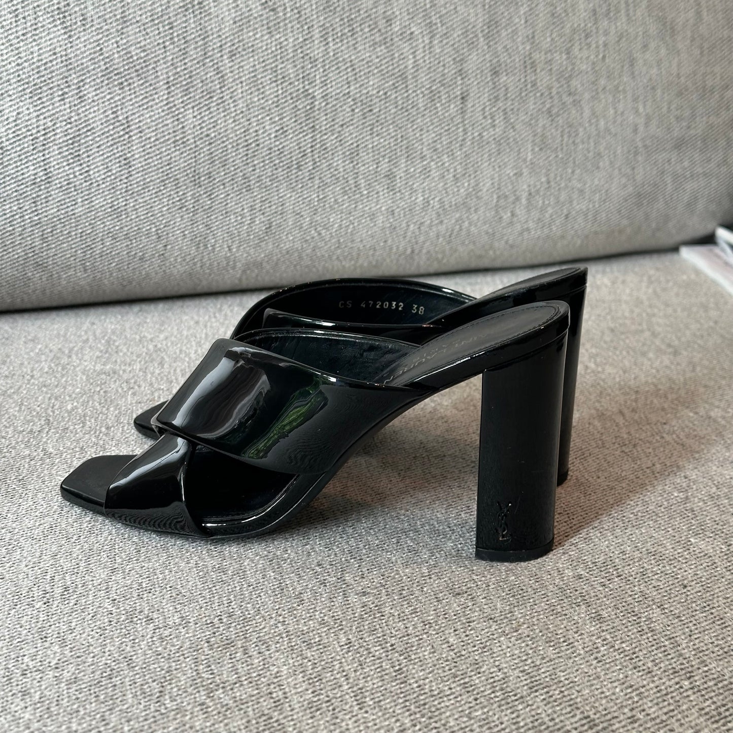 YSL Black Loulou Patent Cross Strap Slip-On Heeled Sandals – EU 38 / UK 5