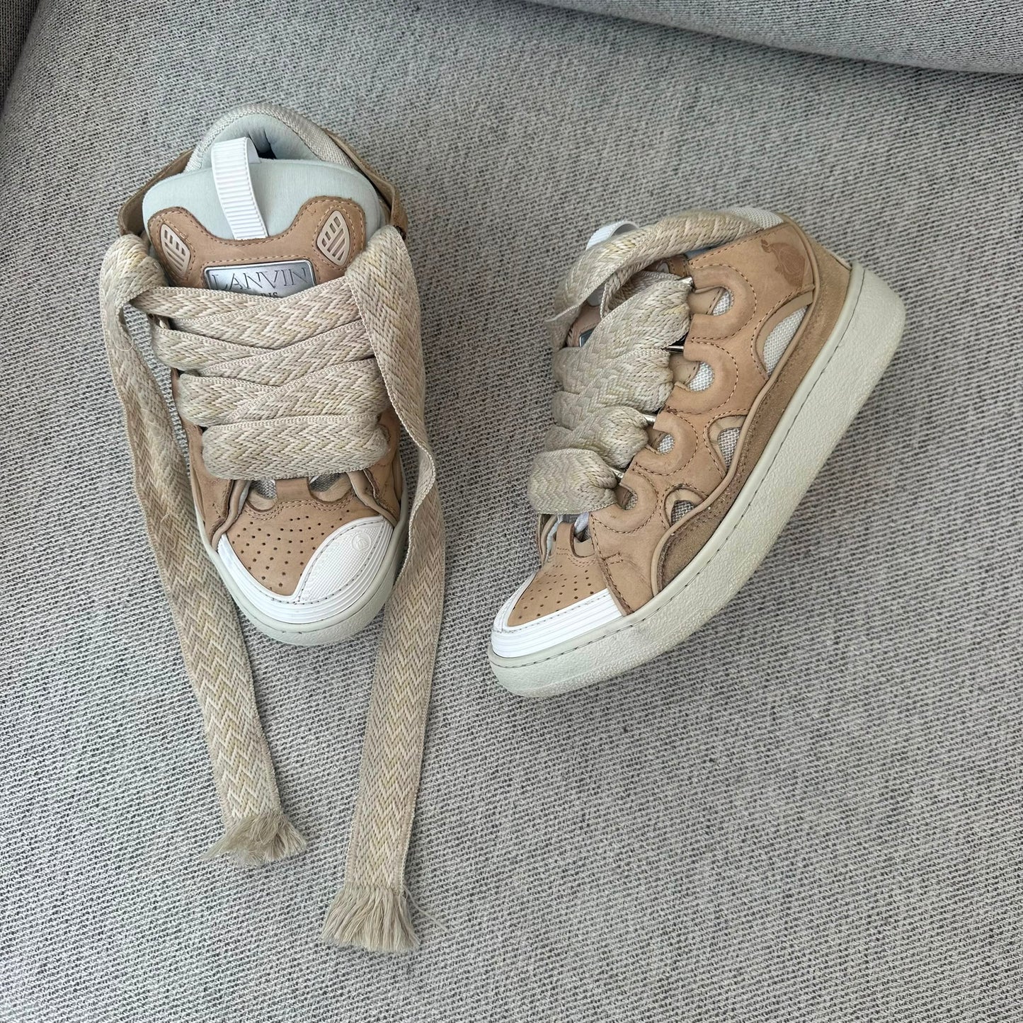 Lanvin Beige Curb Platform Trainers – EU 36 / UK 3