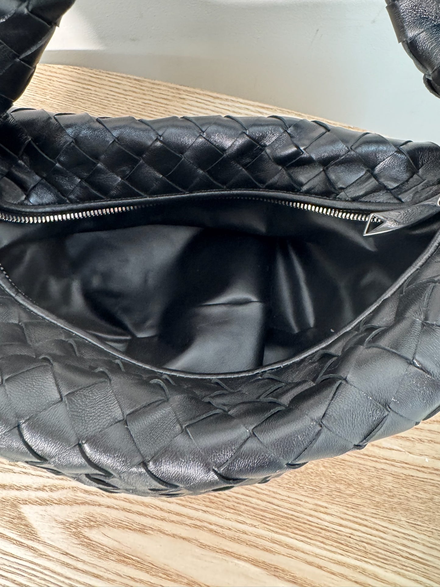 Bottega Veneta Black Lambskin Leather Jodie Suede Hobo Bag – New No Tags