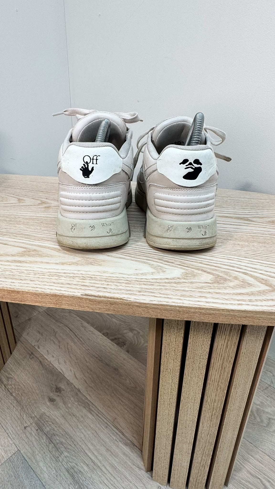 Off-White White & Nude Out Of Office Trainers – EU39 / UK6