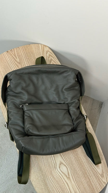 Bottega Veneta Army Green Deer Leather Backpack - 35 x 44 x 15 cm