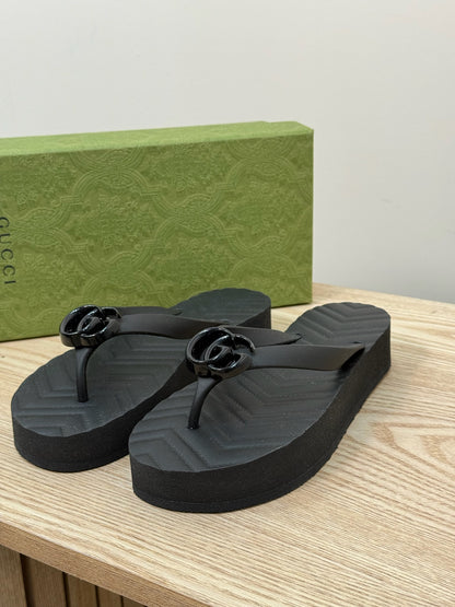 Gucci Black Double G Flip Flops
Brand New In Box UK 2