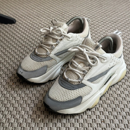 Dior White & Grey B22 Trainers- EU 40/ UK 6