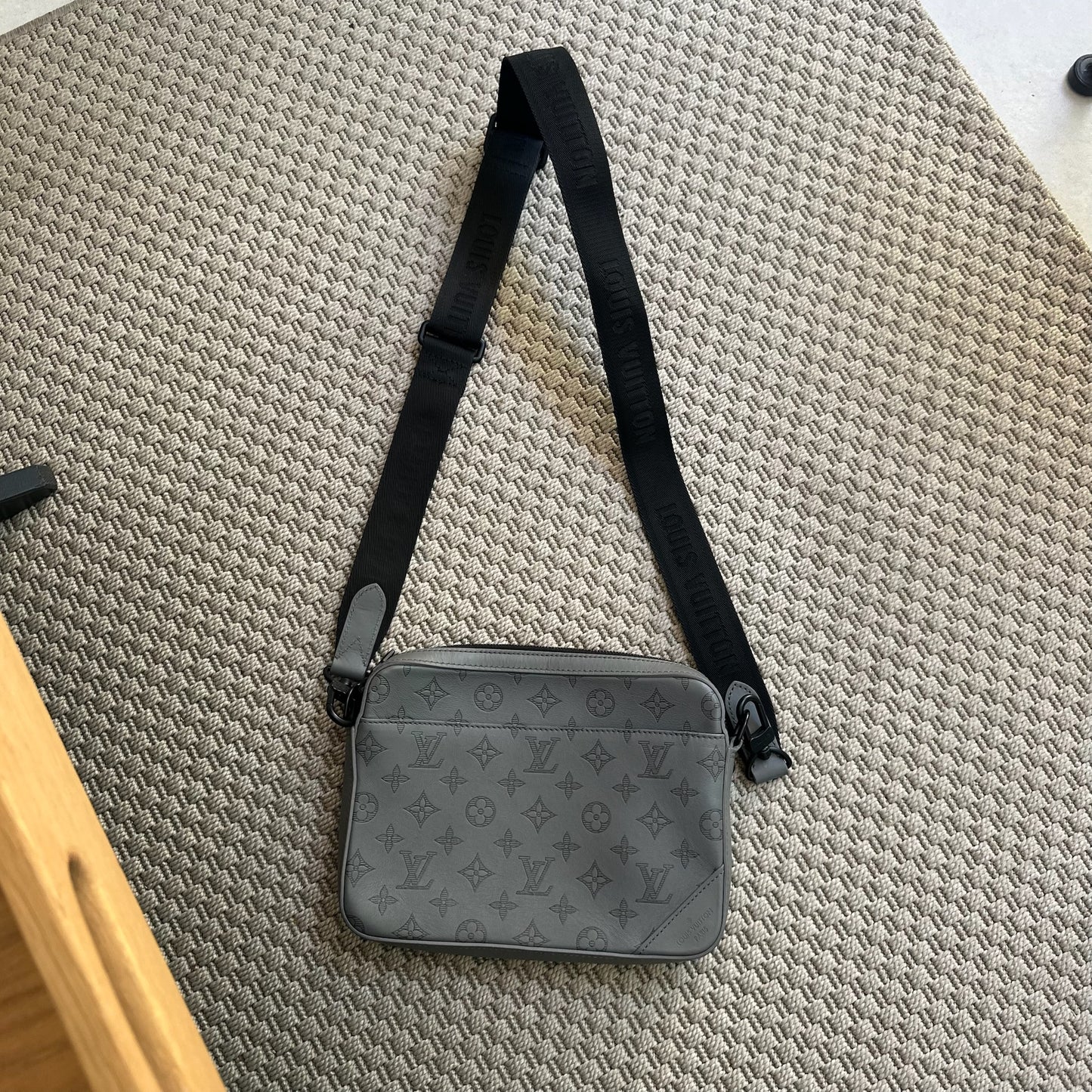 Louis Vuitton Grey Monogram Shoulder Messenger Bag