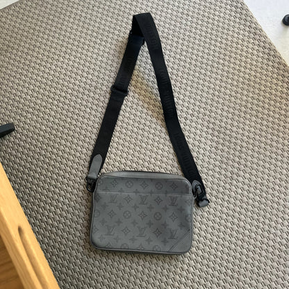 Louis Vuitton Grey Monogram Shoulder Messenger Bag