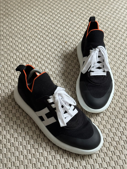 Hermes Black Orange Crew Trainers - UK 8