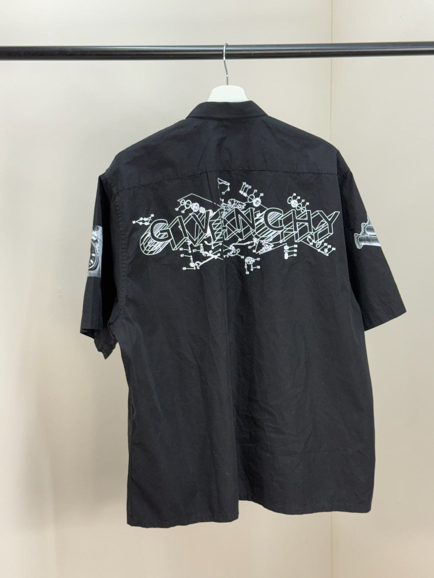 Givenchy Black Schematic Graphic Sports Shirt - 39
