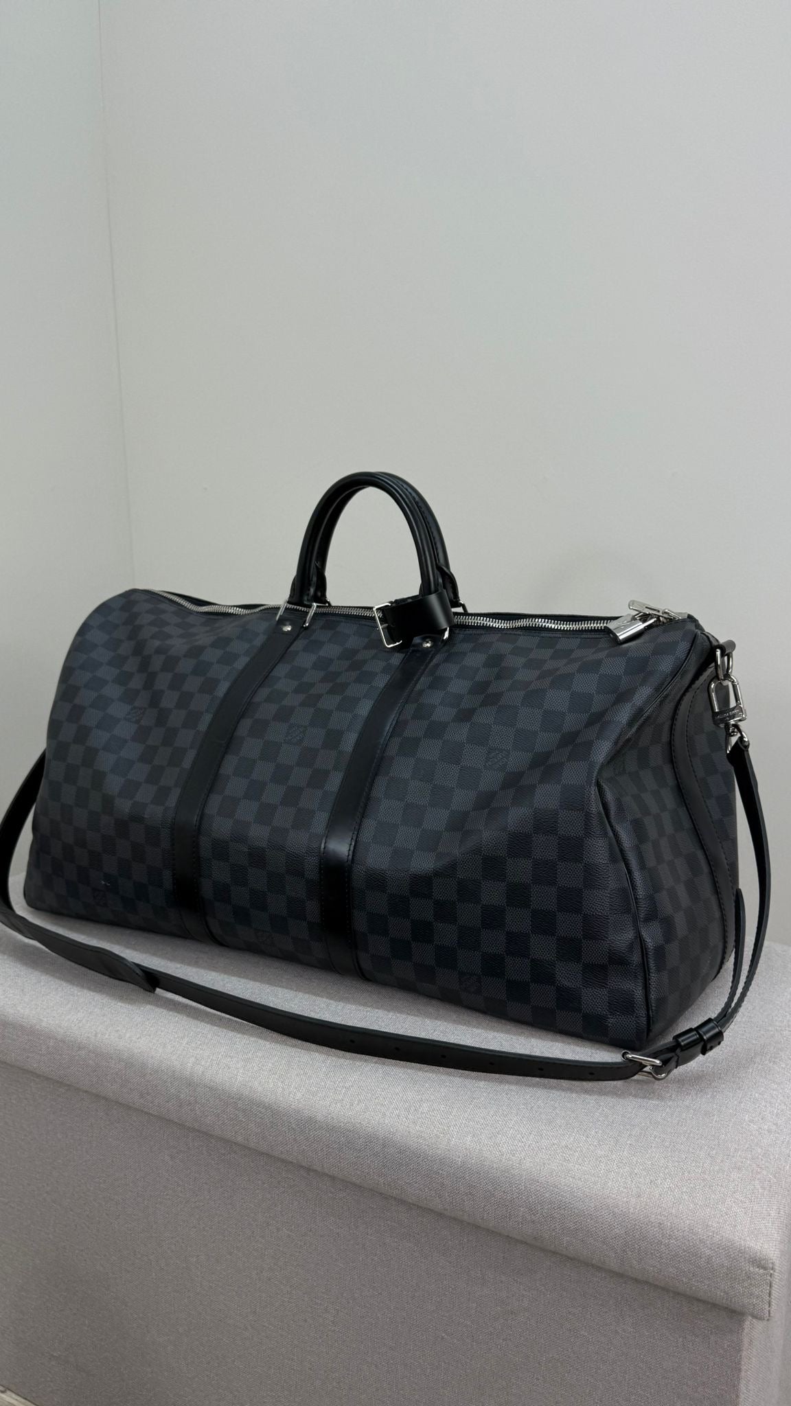 Louis Vuitton Damier 55 Bandouliere Keepall Travel Bag