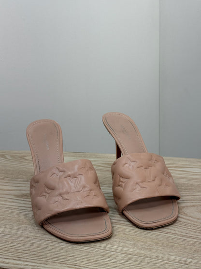 Louis Vuitton Dusty Pink Revival Mogogram Heels - UK 7