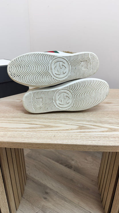 Kids Gucci White Fur Trim Velcro Trainers – N/A
