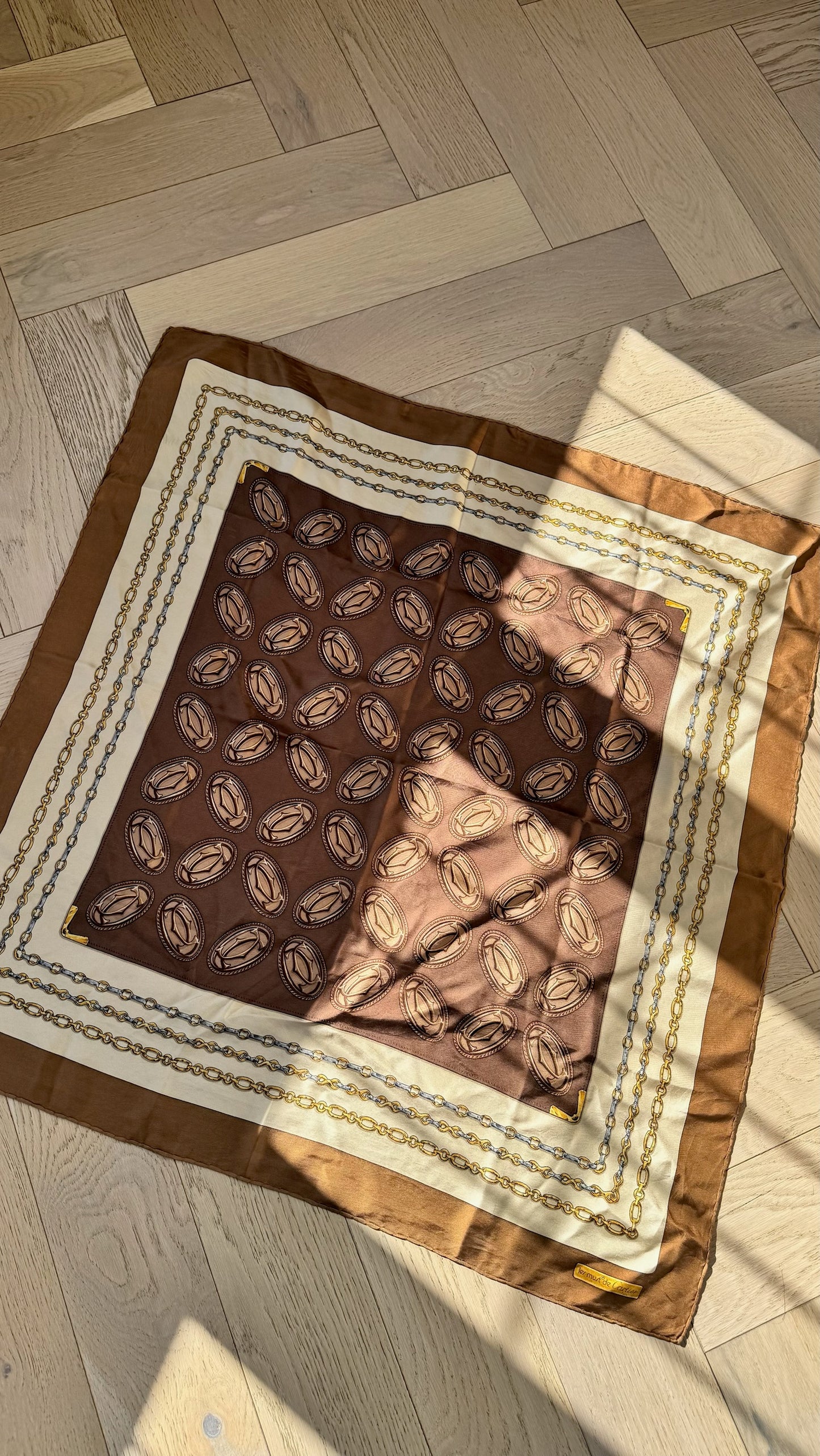 Cartier Les Must De Cartier Chains Interlock Silk Scarf – 84 x 84 cm