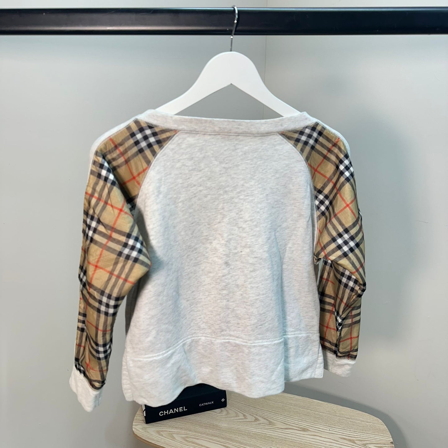 Kids Burberry Grey Check Sleeve Jumper – Age 10