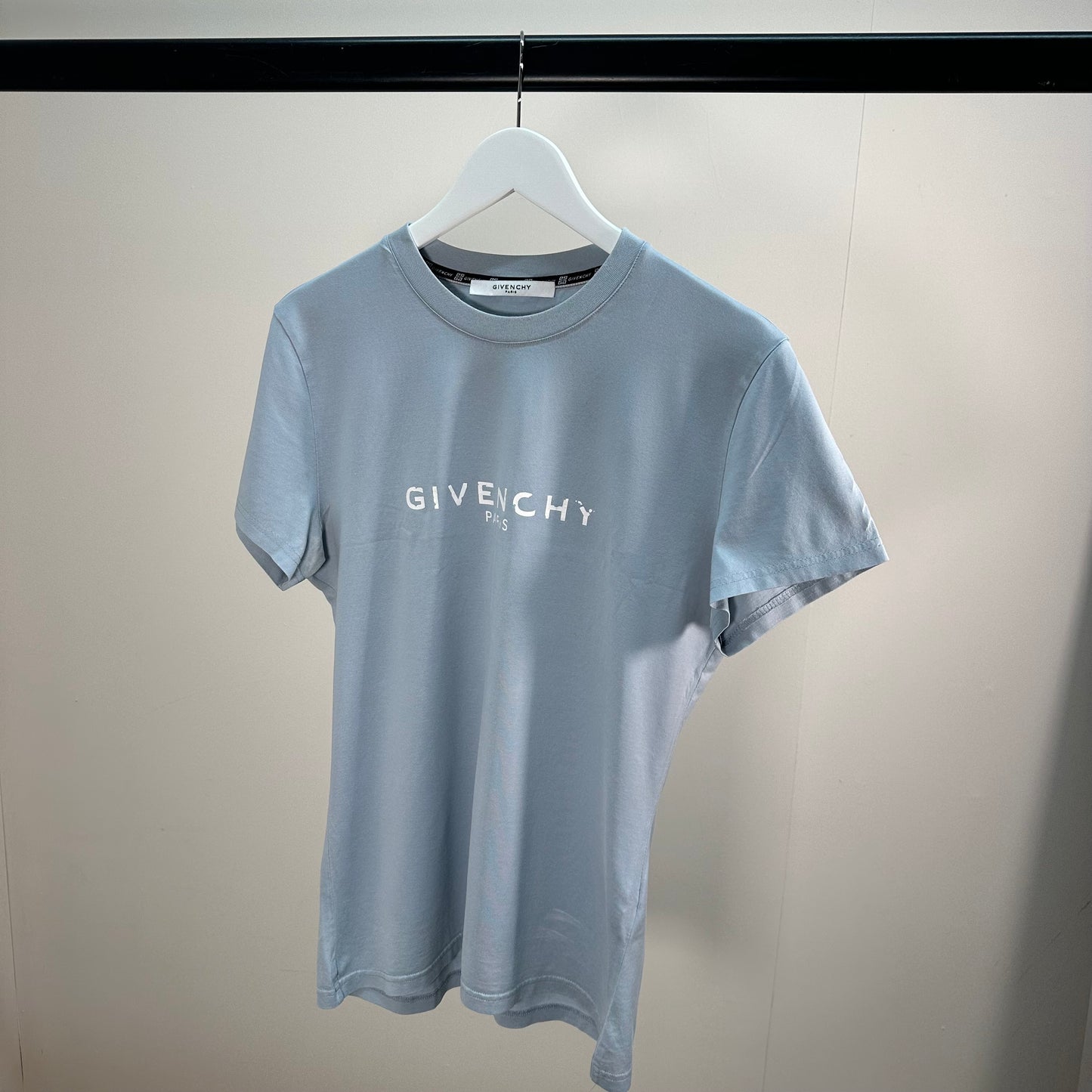 Givenchy Baby Blue Logo T-Shirt – Small (Slim Fit)