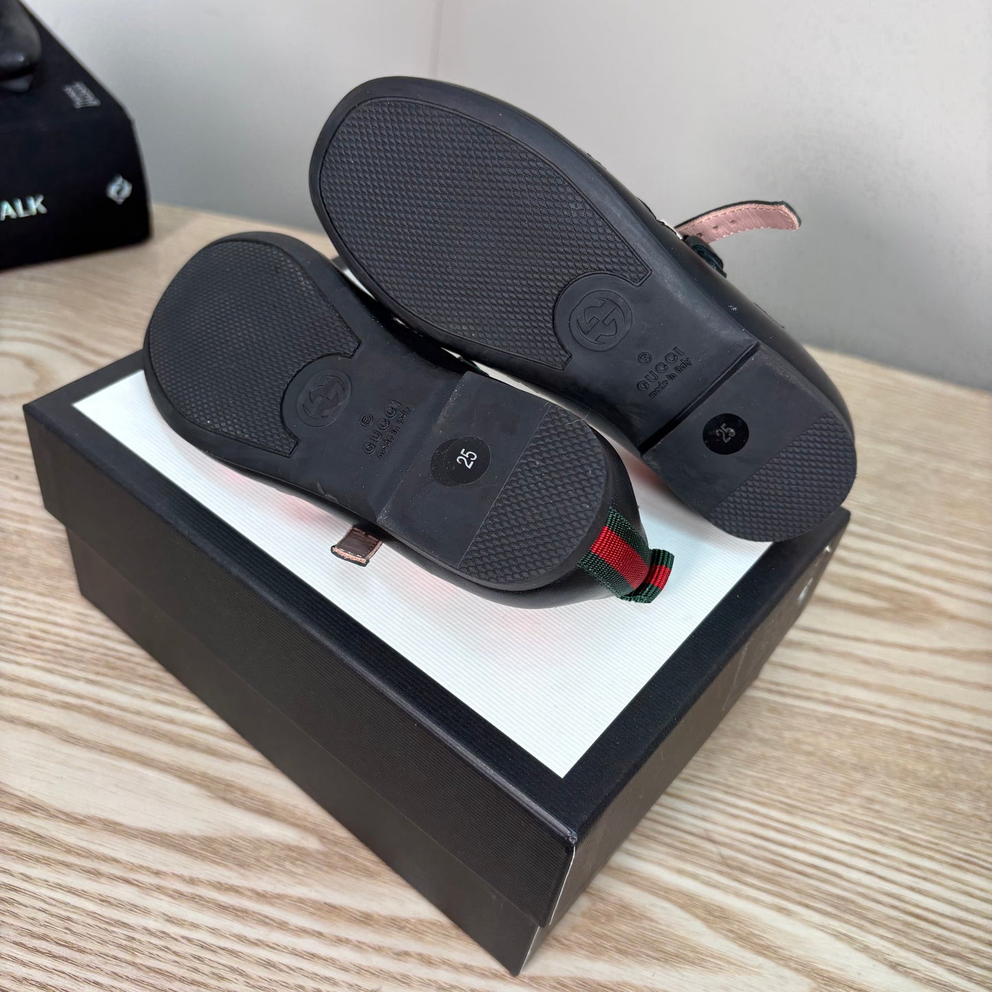 Kids Gucci Black Heart Dolly Shoes – New In Box EU 25 / UK 8 Kids