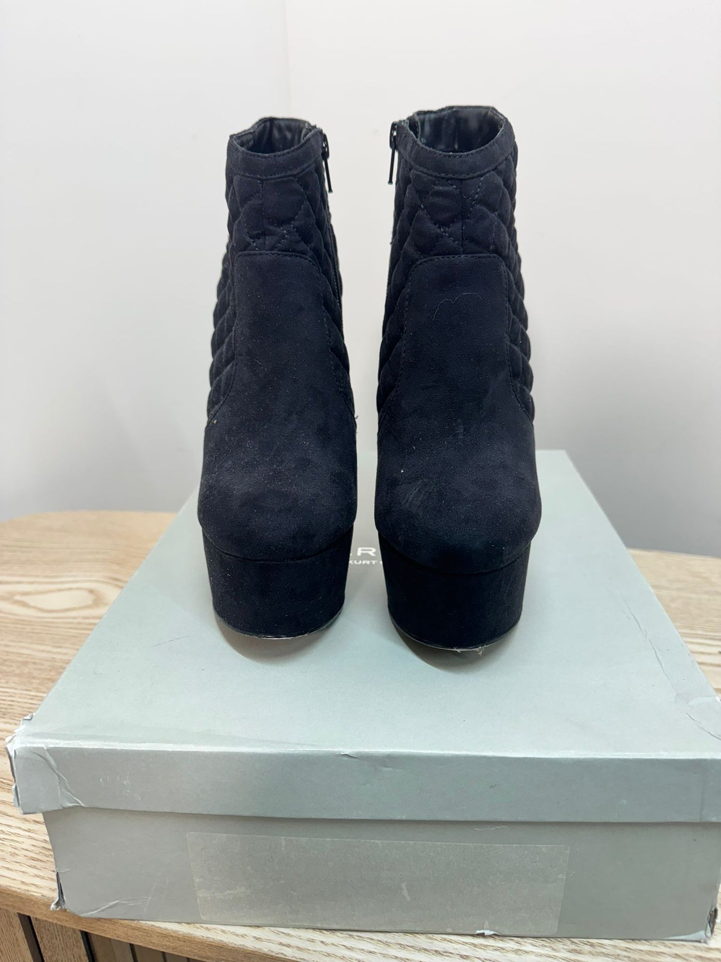 Carvela Black Quilted Ankle Boots – EU 38 / UK 5