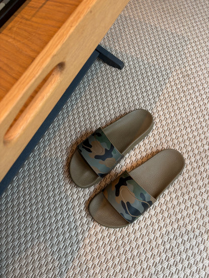 Valentino Khaki Green Camouflage-Print Rubber Slider Sandals – EU 43/UK9