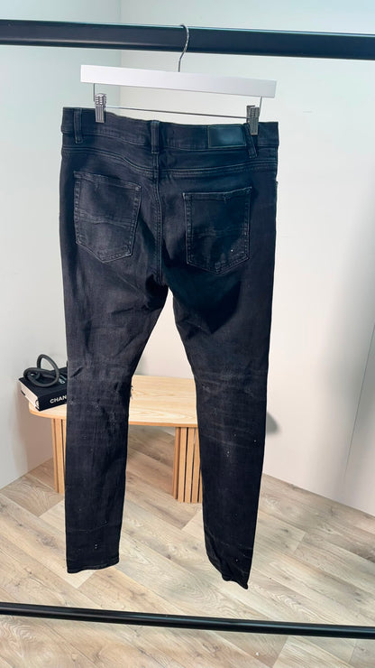 Amiri Black Paint Splatter Distressed Skinny Jeans – 33