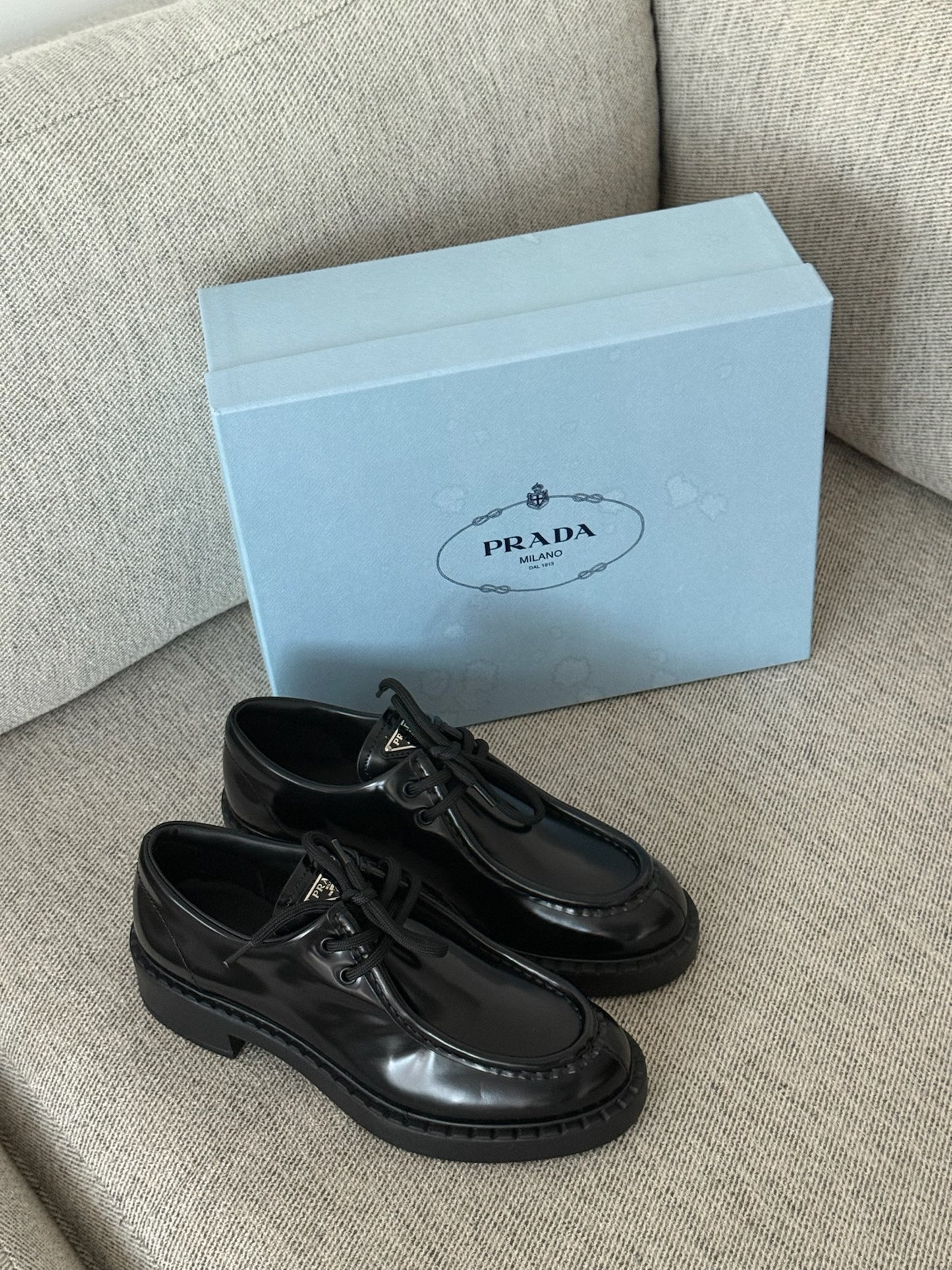 Prada Black Lace Up Loafers - Brand New 39/UK6