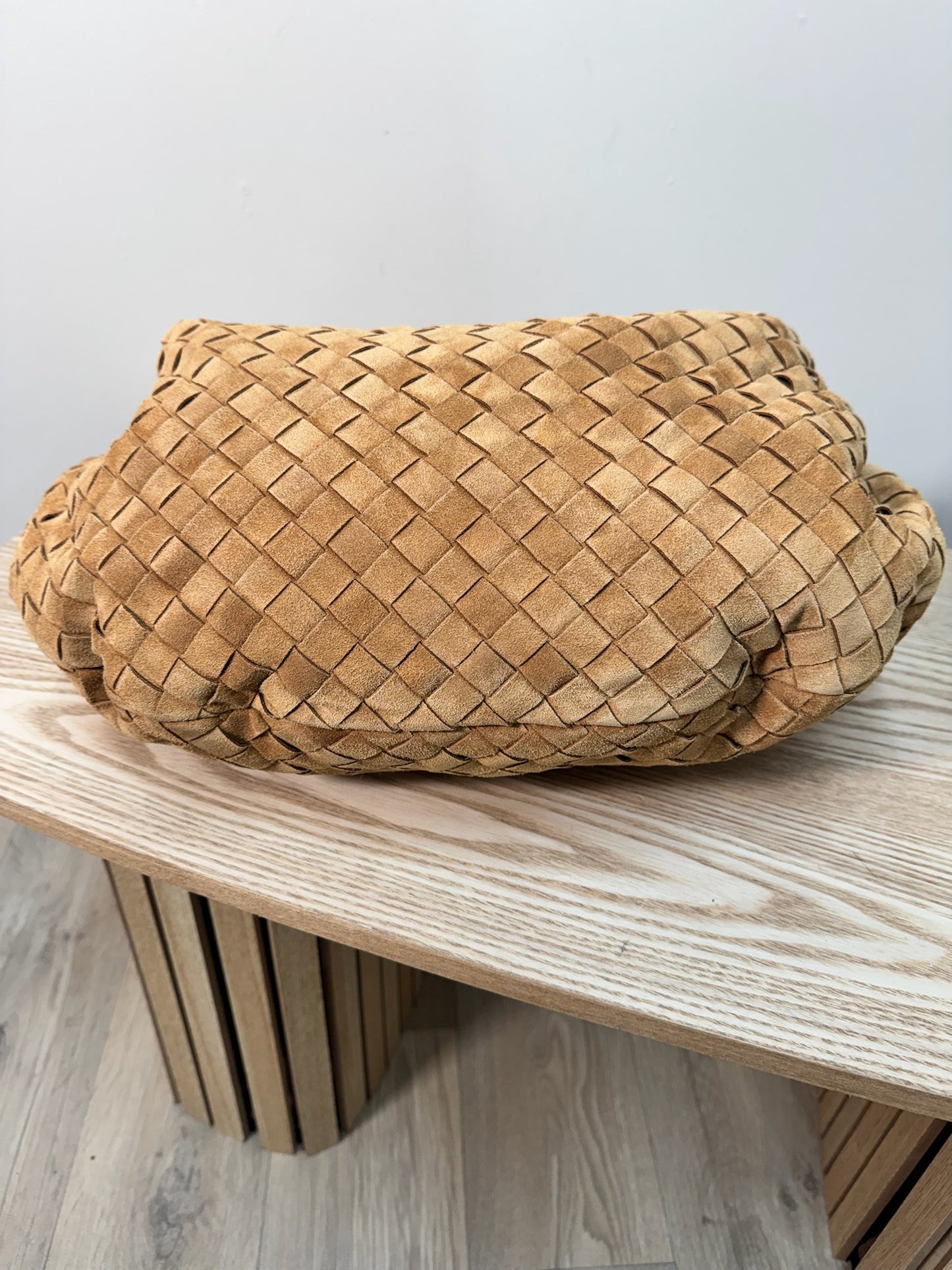 Bottega Veneta Brown Amber Gold Large Jodie Suede Hobo Bag - New No Tags