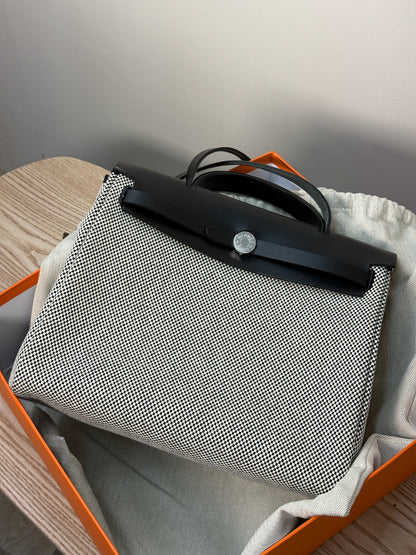 Hermès  Herbag 31 Vache Hunter Toile Quadrille Viking Black White Full Set