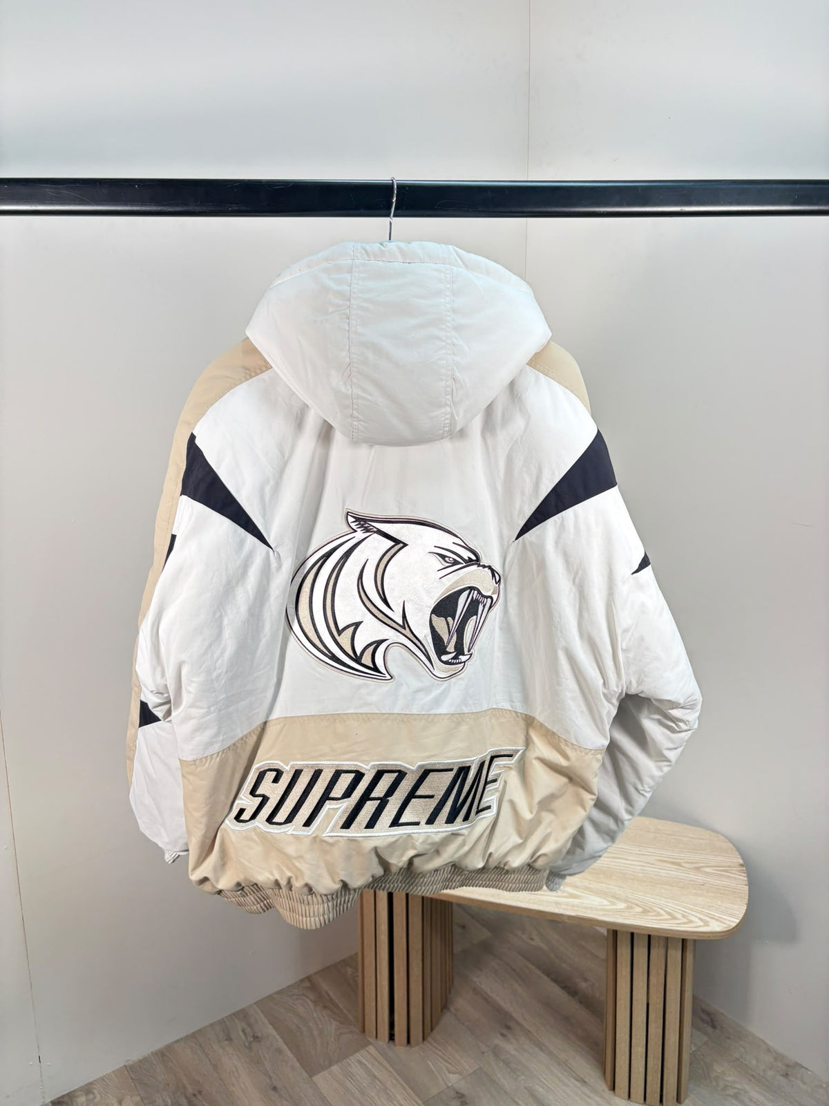 Supreme wildcat sideline puffer jacket  - Large