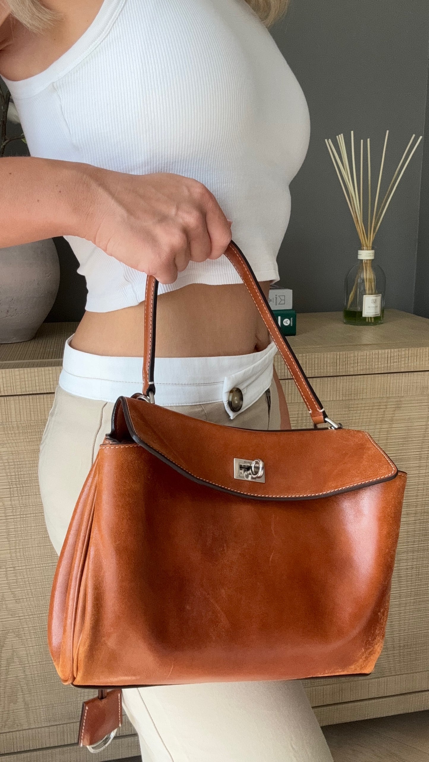 Balenciaga Rodeo Handbag Small in tan cowboy Vegetal tanned lambskin handbag , as new.