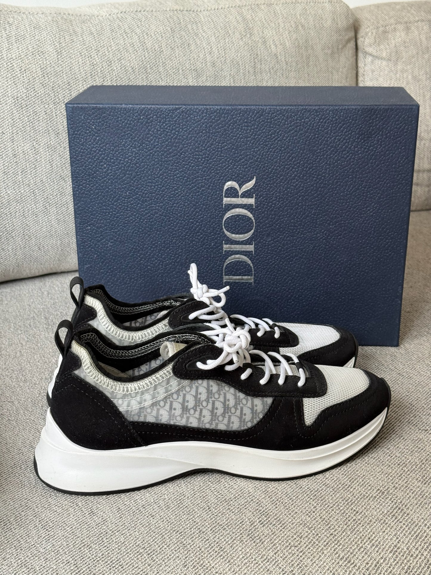 Dior B25 Oblique Black Suede White Trainers - 42/UK8