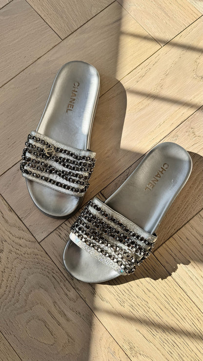 Chanel Silver CC Chainlink Flat Slide Sandals - UK 6