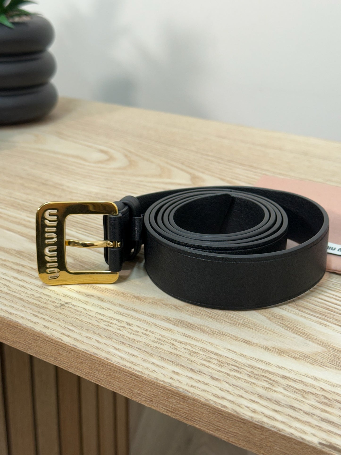 Miu Miu Black Gold Logo Embellished Leather Belt - 34/85