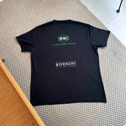 Givenchy Men's black studio home podium logo T-shirt - XL