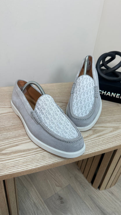 Dior Granville Light Grey Suede Oblique Loafer – UK 8