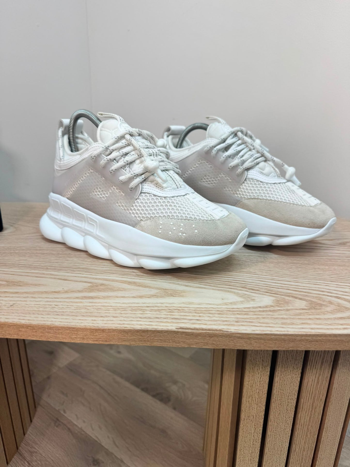Versace Chain Reaction White Trainers – EU39 / UK6