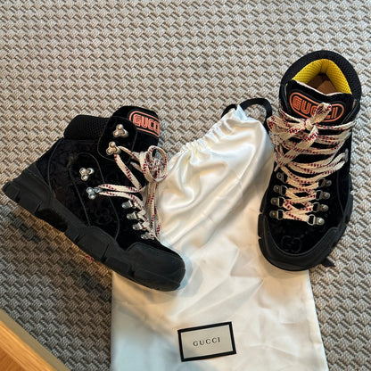 Gucci Black Crystal Velvet Flashtreck Chunky Boots – EU 37.5 / UK 4.5