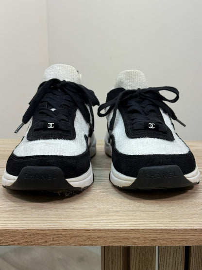 Chanel Black And White Fabric Suede Calfskin CC Trainers - UK 7