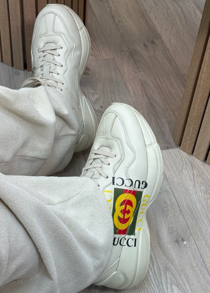 Gucci Cream Rhython Vintage Logo Trainers - UK 6