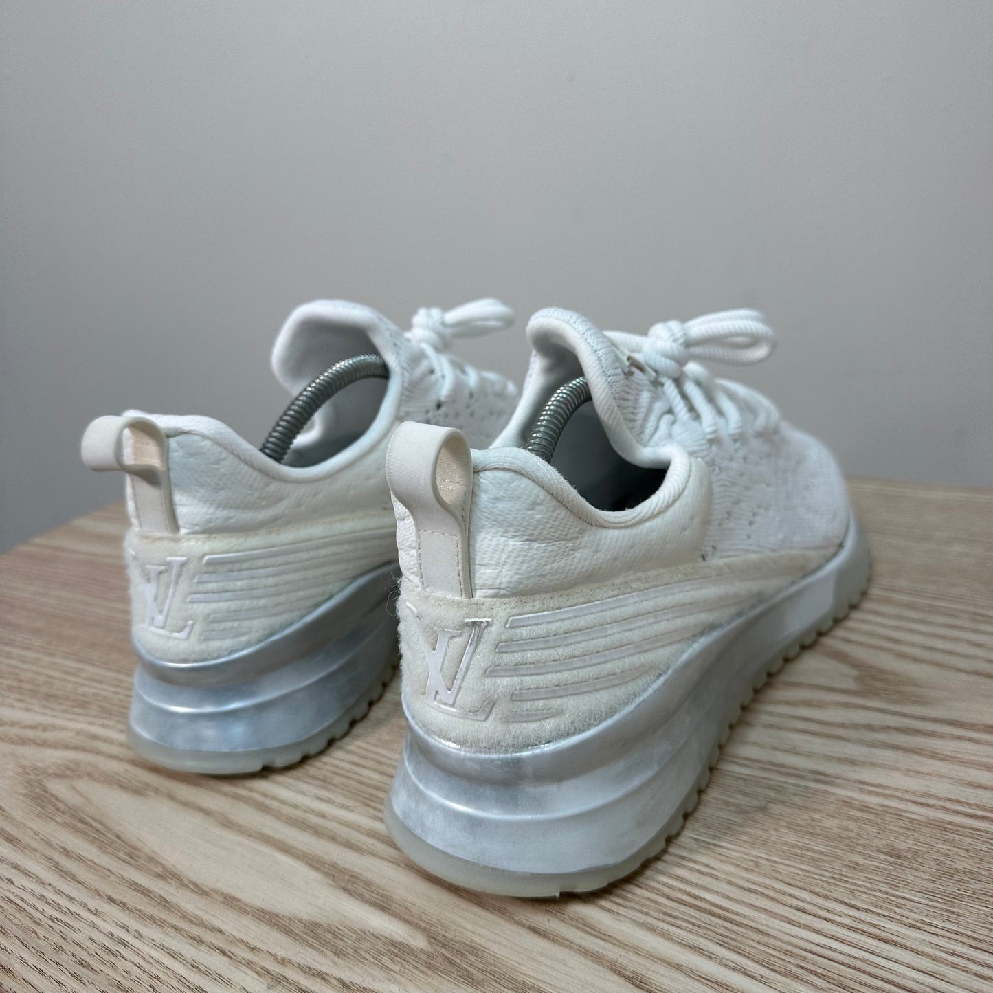 Louis Vuitton White VNR Knit Trainers – UK 7