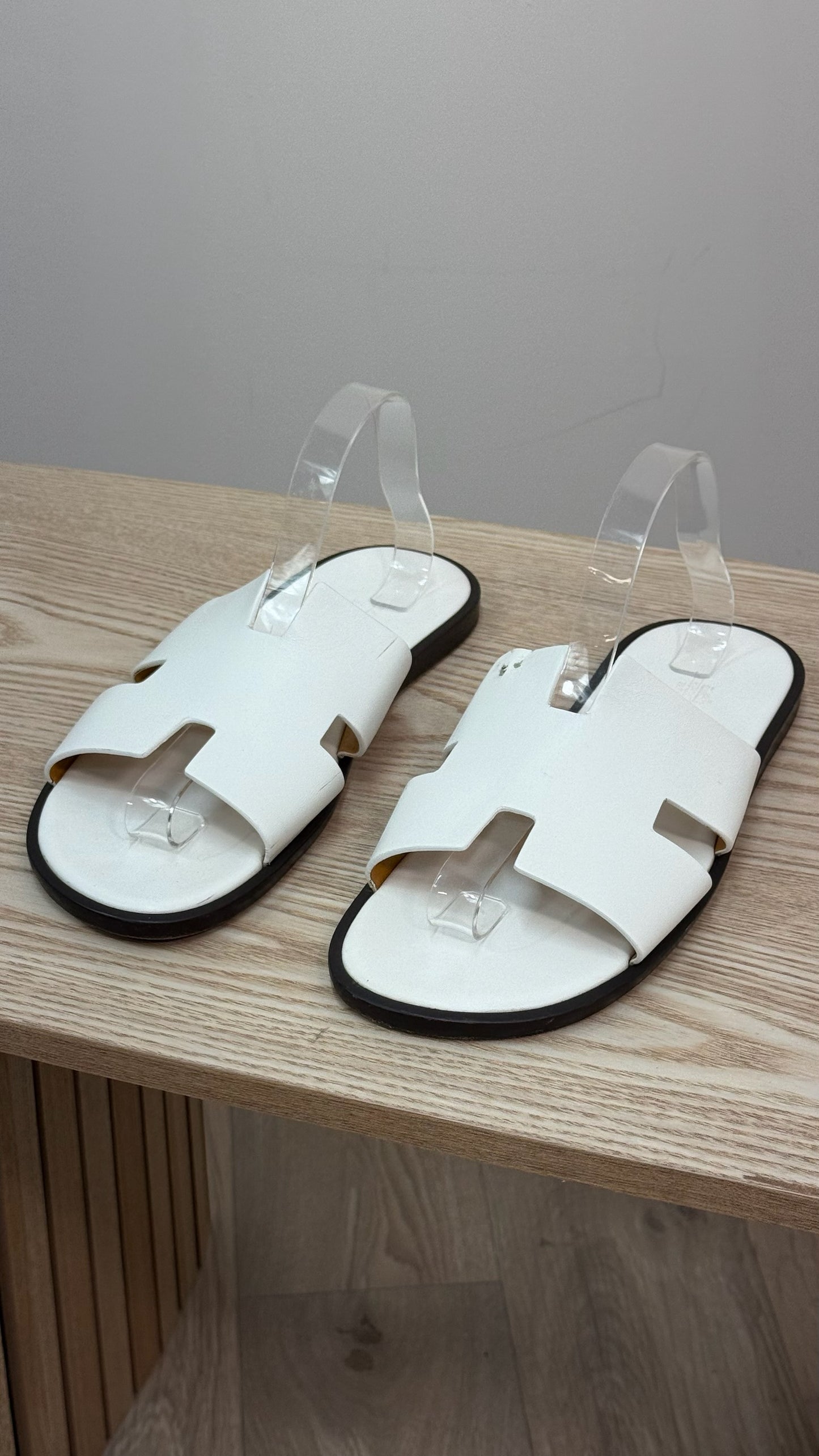 Hermès White Oran Leather Slider EU44/UK10