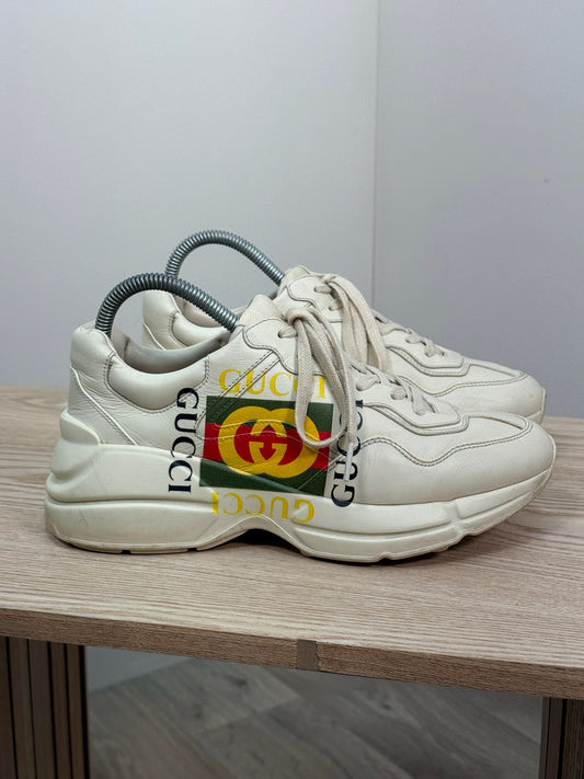 Gucci Cream Rhython Vintage Logo Trainers - UK 6