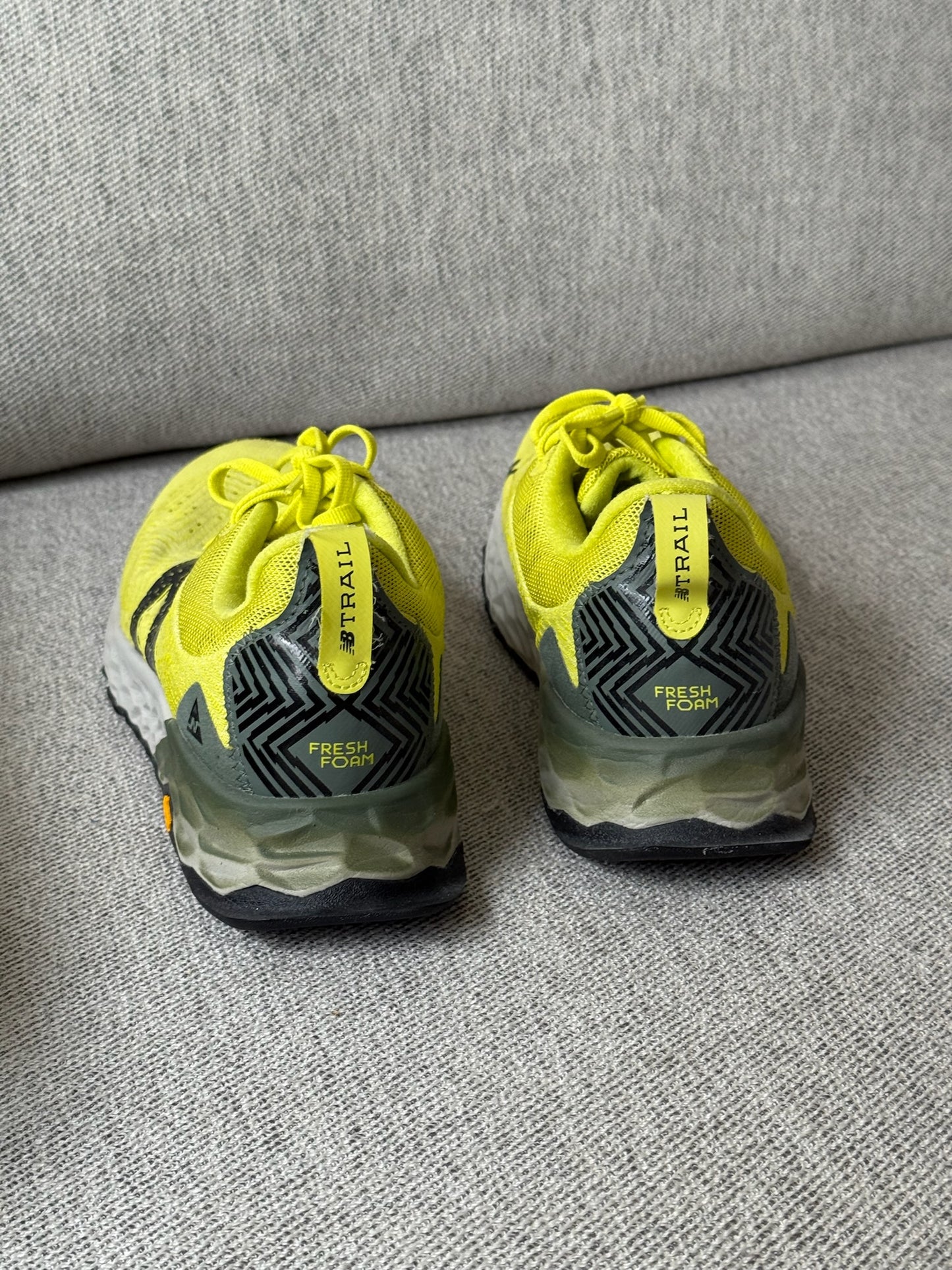 New Balance Yellow Fresh Foam Hierro v6 Trail Trainers - UK 8