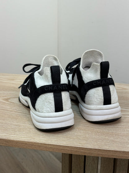 Chanel Black And White Fabric Suede Calfskin CC Trainers - UK 7