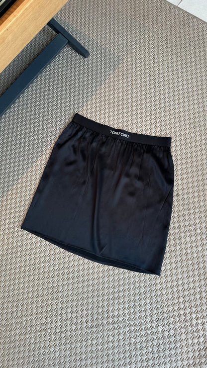 Tom Ford Black Silk Satin Skirt – Small