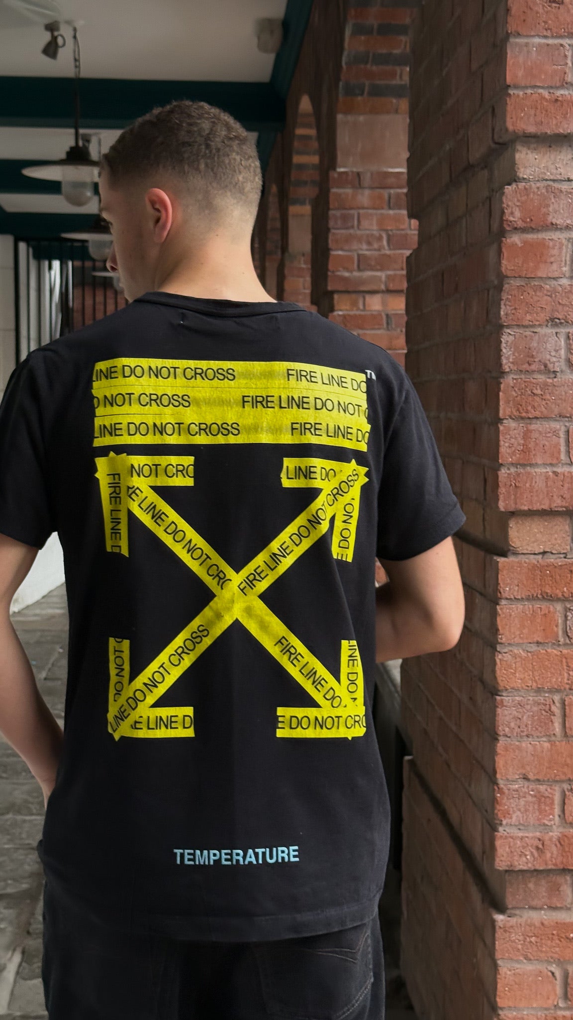 Off-White Black Yellow Tape Cross T-Shirt - Small oversize