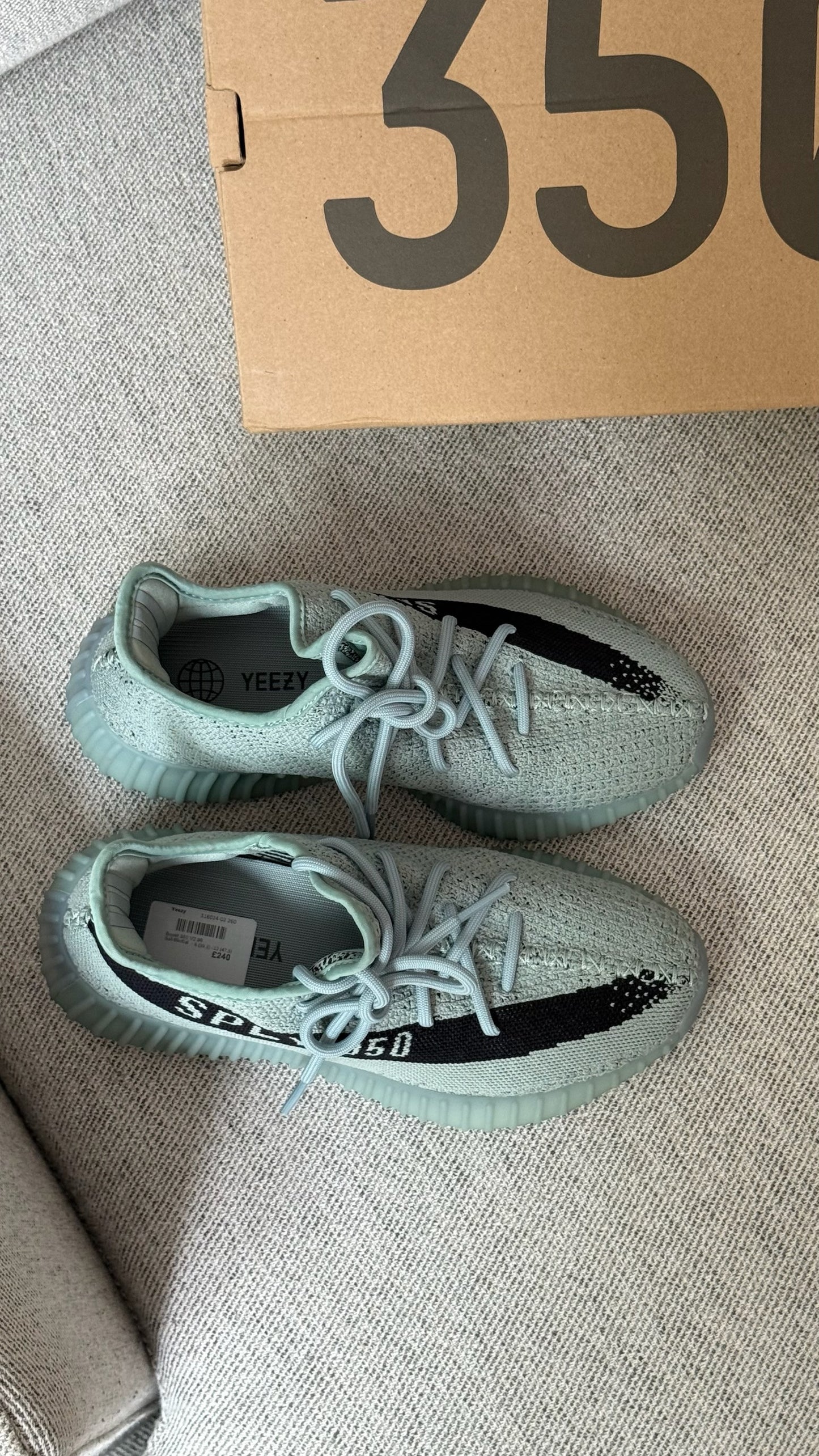 Yeezy Salt 350 v2 Trainers -UK 6/ EU 39