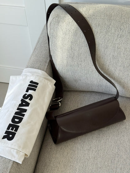 Jil Sanders Cannolo Leather Shoulder bag in Chocolate