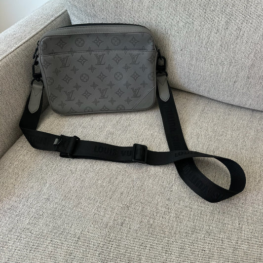 Louis Vuitton Grey Monogram Shoulder Messenger Bag