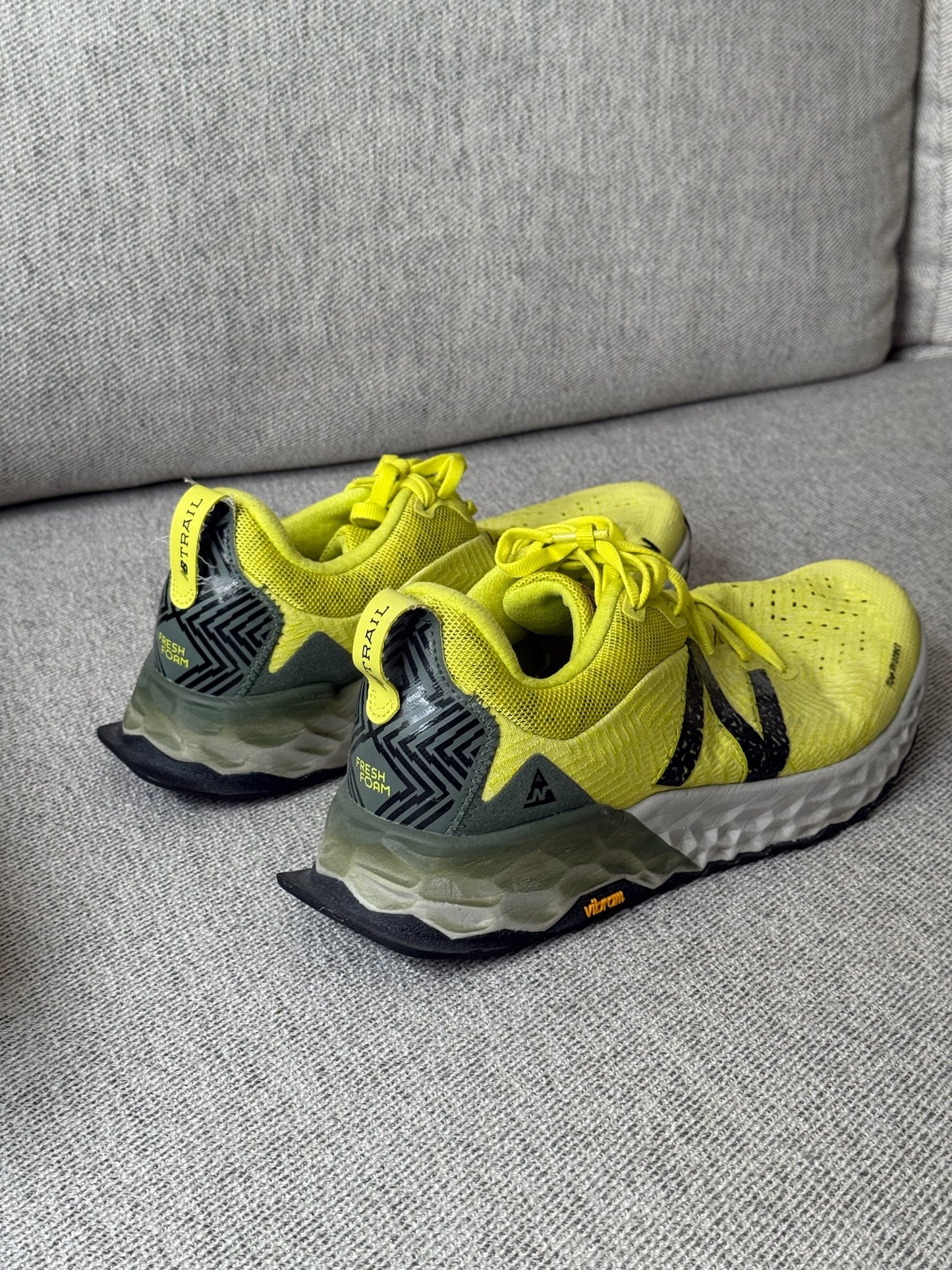 New Balance Yellow Fresh Foam Hierro v6 Trail Trainers - UK 8